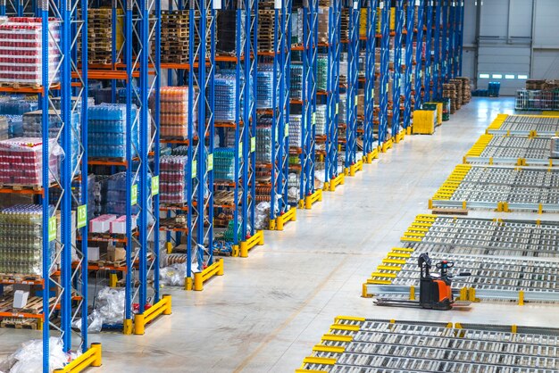 Jak hale namiotowe mogą zwiększyć efektywność operacyjną w branży logistycznej