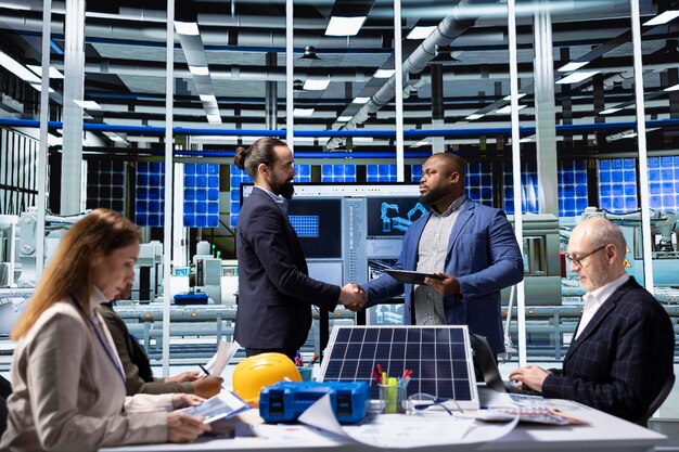 Korzyści z wdrożenia systemów fotowoltaicznych w firmach